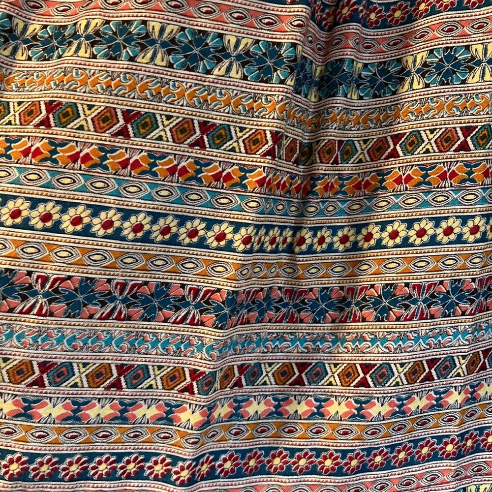 Patterned Skirt - Picture 3 of 3